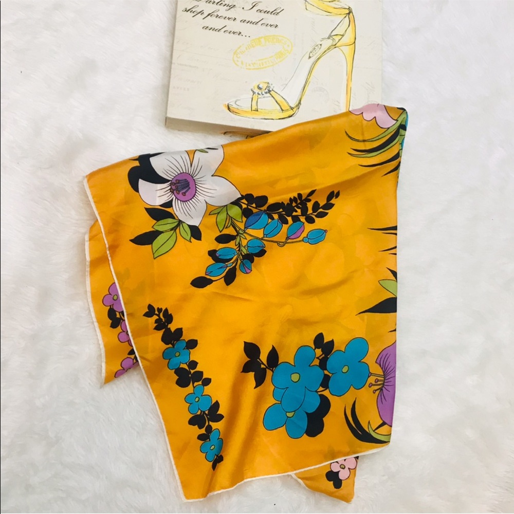 ✔️Beautiful Colorful Scarf